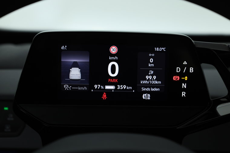 Vehicle Image 13