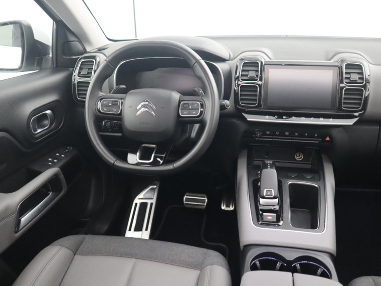 Vehicle Image 22