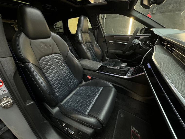 Vehicle Image 39