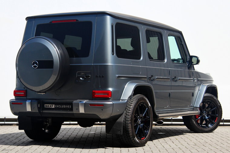 Vehicle Image 12