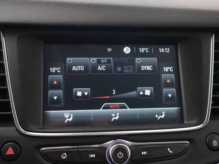 Vehicle Image 38