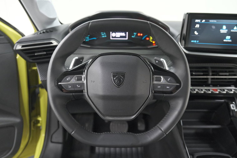 Vehicle Image 26