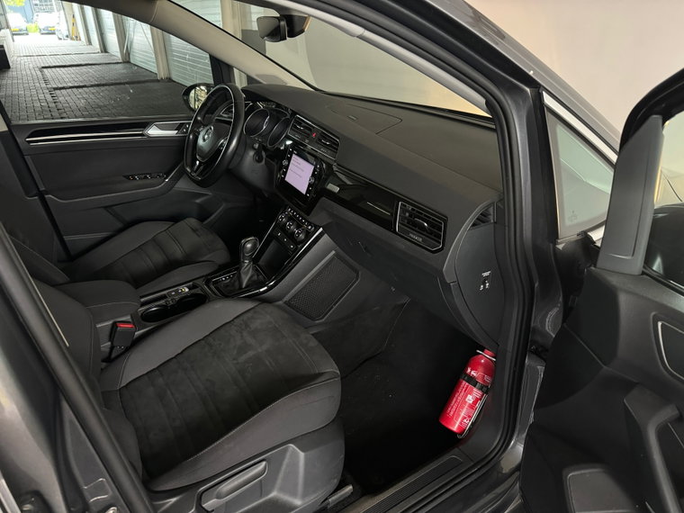 Vehicle Image 39