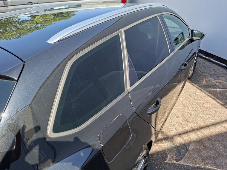 Vehicle Image 28