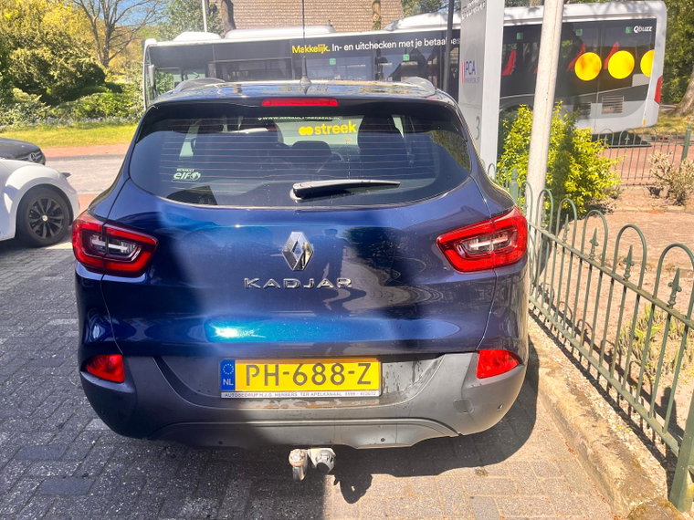 Vehicle Image 32
