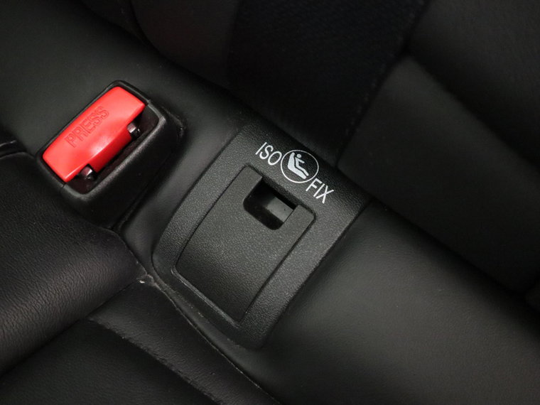 Vehicle Image 40