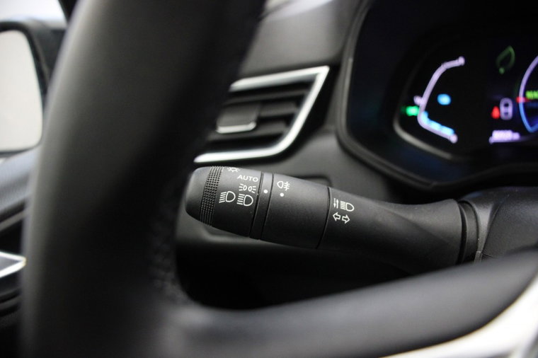 Vehicle Image 22