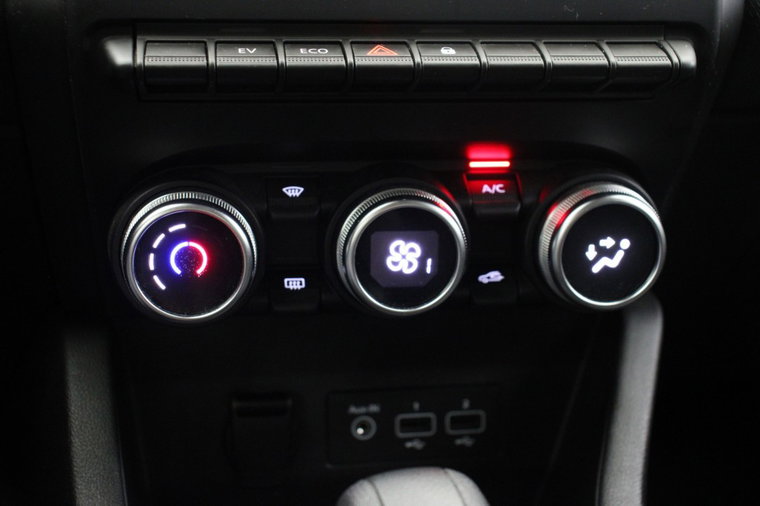 Vehicle Image 27