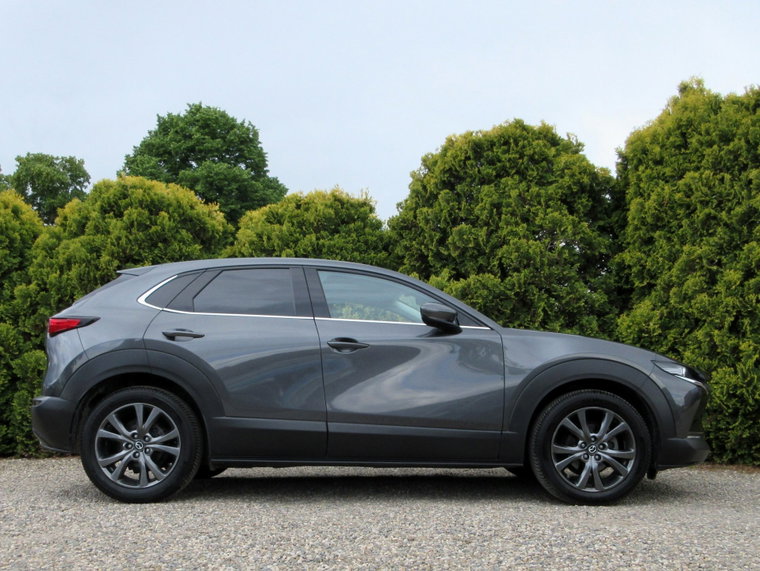Vehicle Image 12