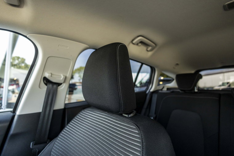 Vehicle Image 12