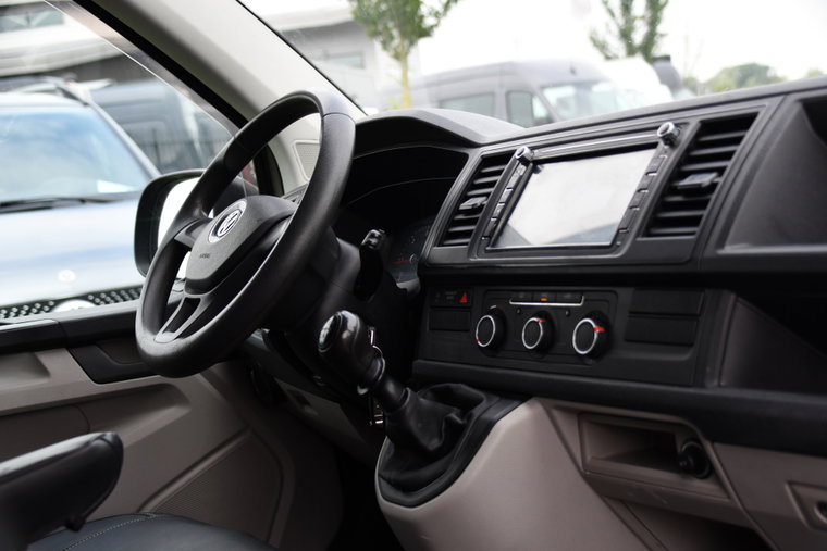 Vehicle Image 23