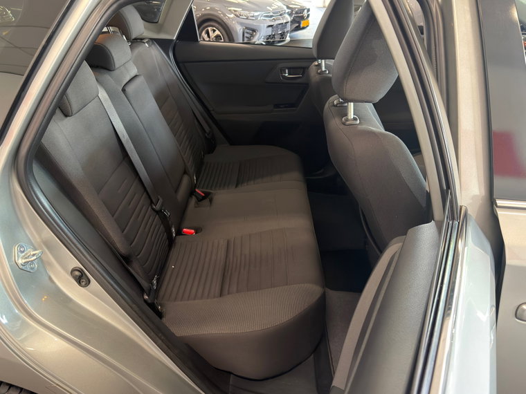Vehicle Image 13