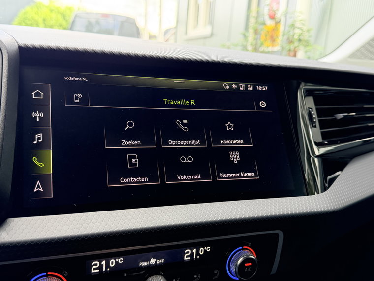 Vehicle Image 37