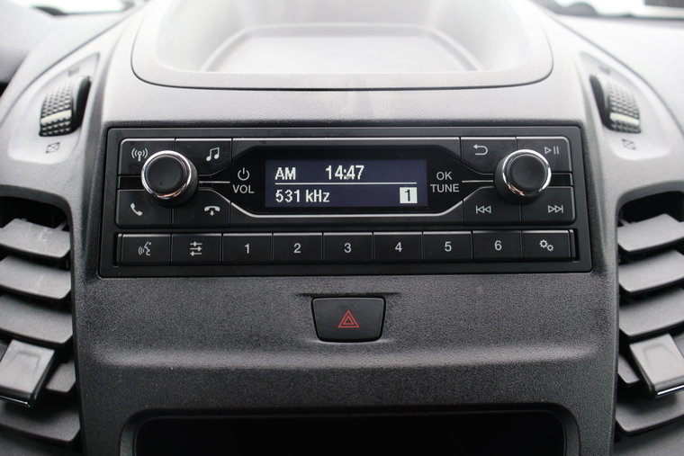 Vehicle Image 26