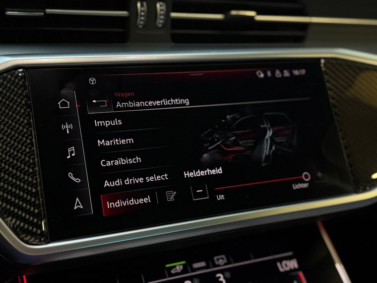 Vehicle Image 33