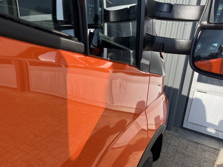 Vehicle Image 39
