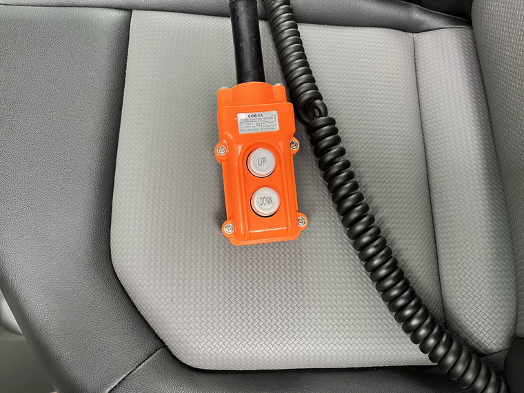 Vehicle Image 23