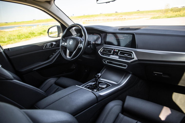 Vehicle Image 50