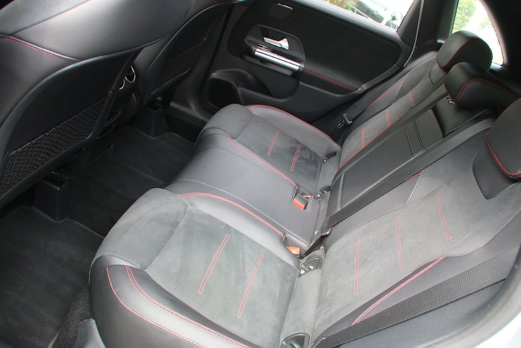 Vehicle Image 22