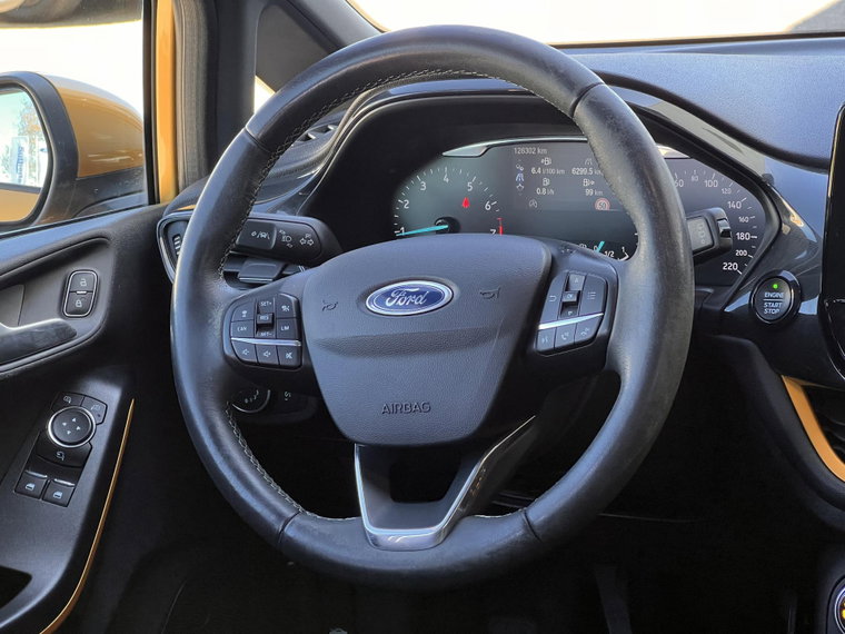 Vehicle Image 20