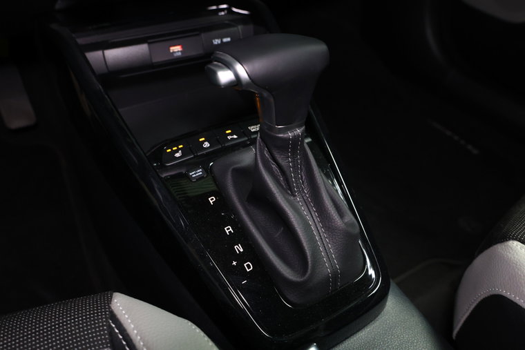 Vehicle Image 23