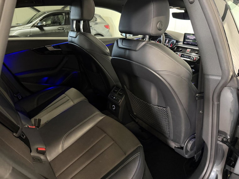 Vehicle Image 37