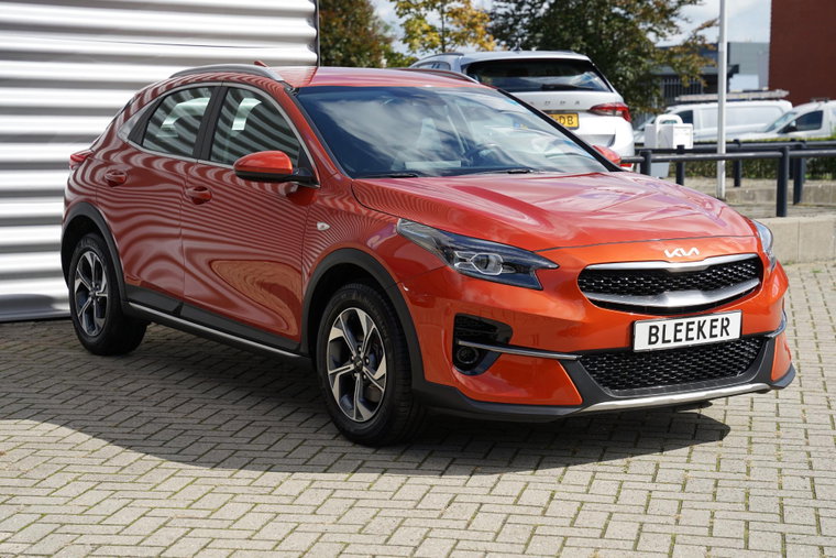 Vehicle Image 13