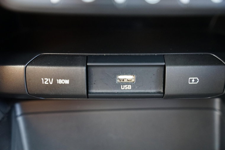 Vehicle Image 36
