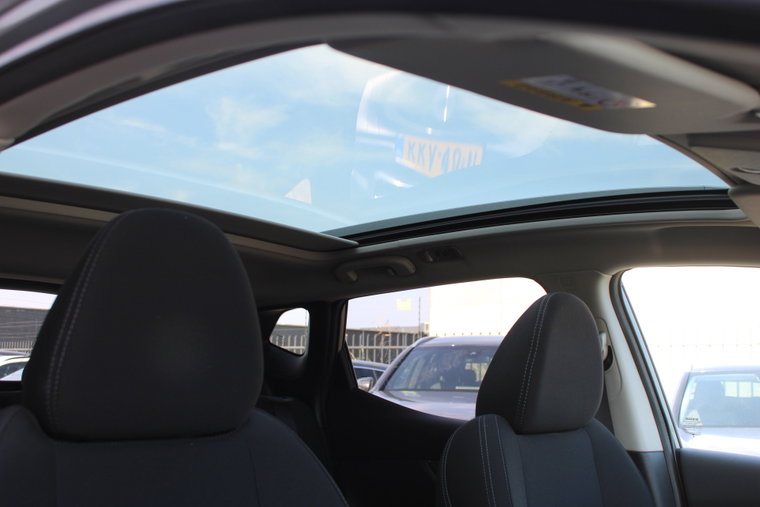 Vehicle Image 21