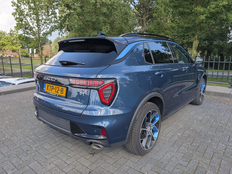 Vehicle Image 3