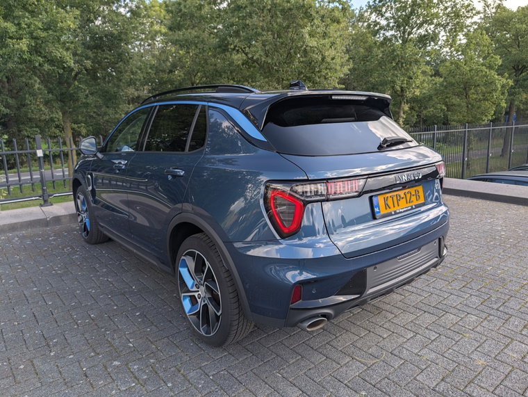 Vehicle Image 11