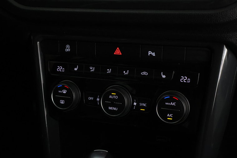Vehicle Image 29