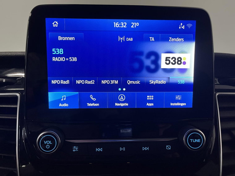 Vehicle Image 22