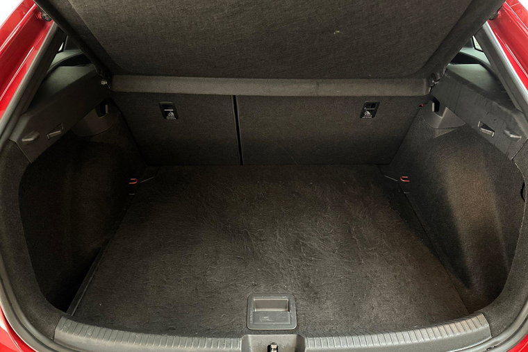 Vehicle Image 37
