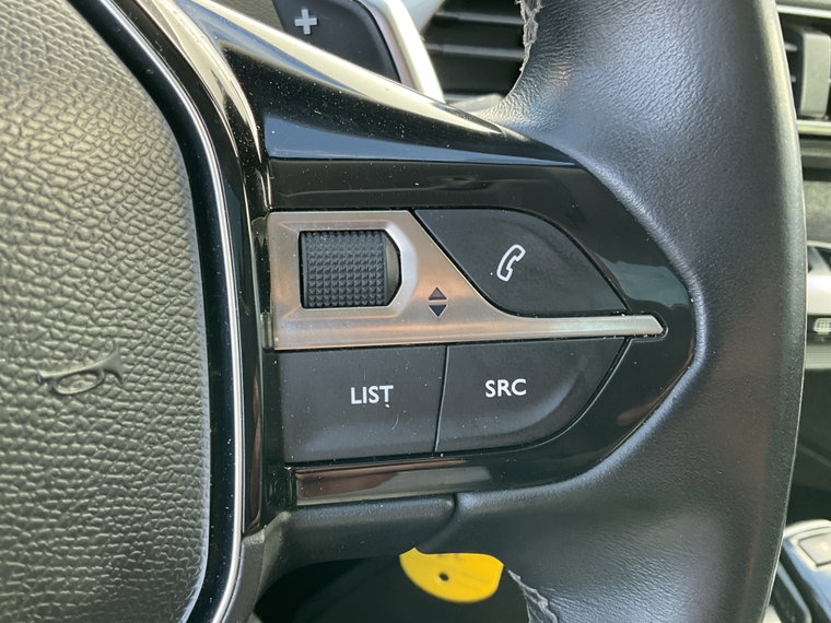 Vehicle Image 28