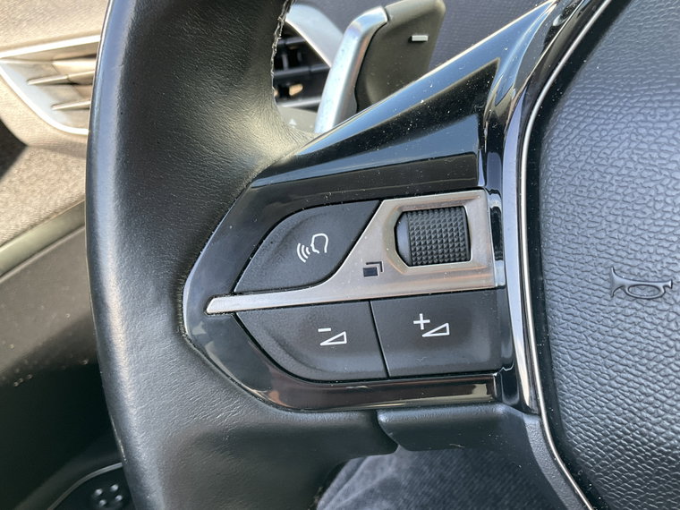 Vehicle Image 29