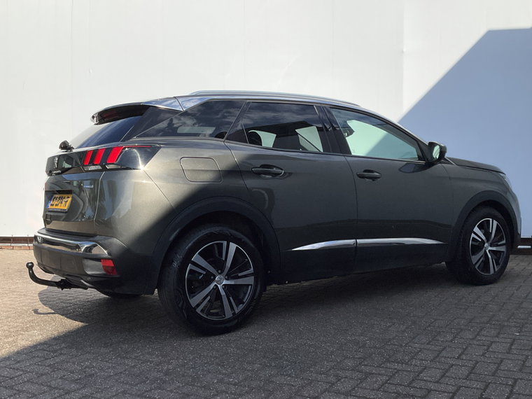 Vehicle Image 40