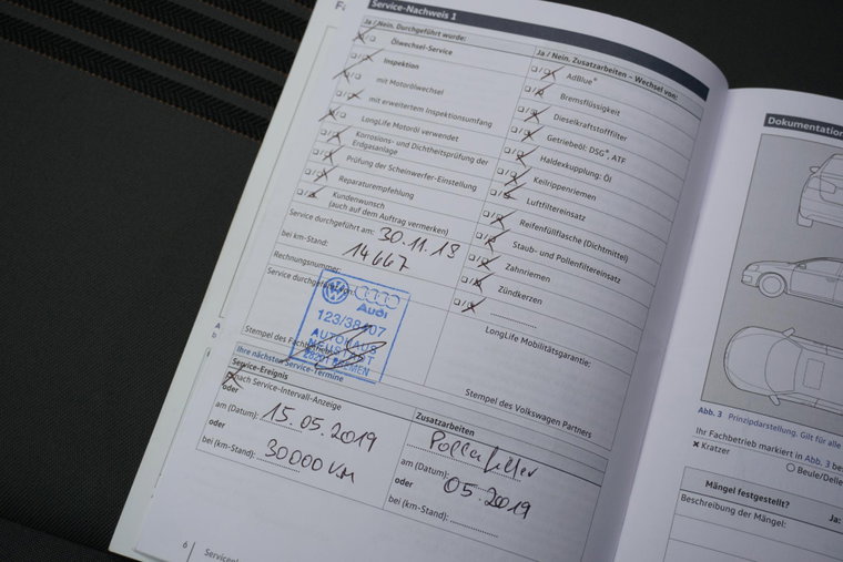Vehicle Image 35