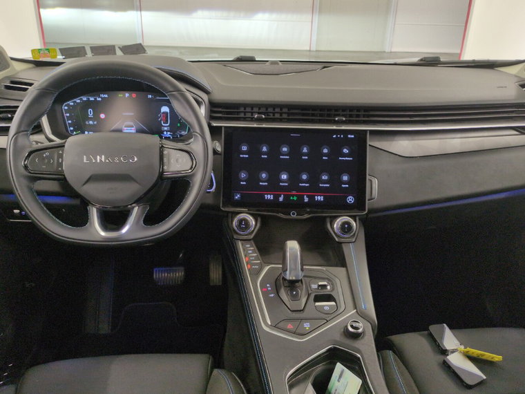 Vehicle Image 23