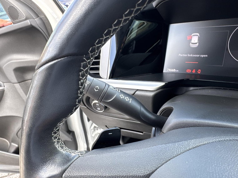 Vehicle Image 41