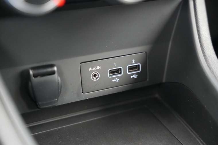 Vehicle Image 24
