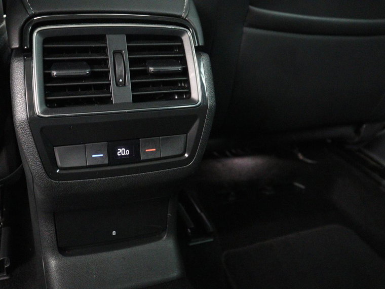 Vehicle Image 39