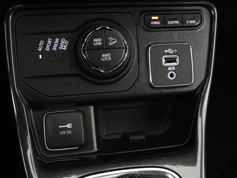 Vehicle Image 27