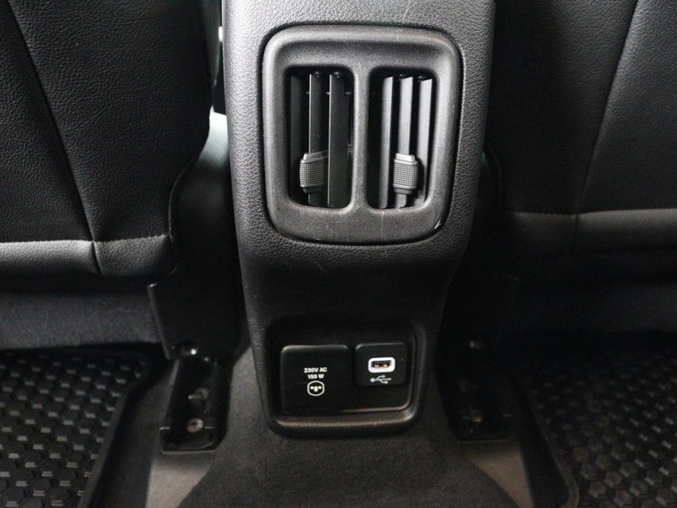 Vehicle Image 31
