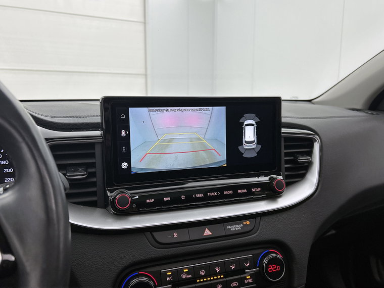 Vehicle Image 22