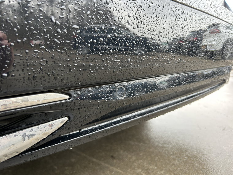 Vehicle Image 35