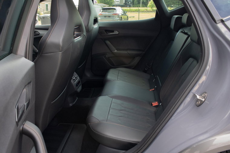 Vehicle Image 45