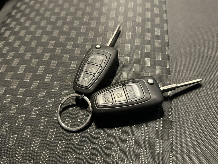 Vehicle Image 20