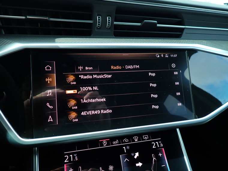 Vehicle Image 30