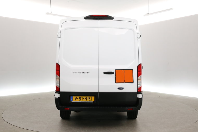 Vehicle Image 28